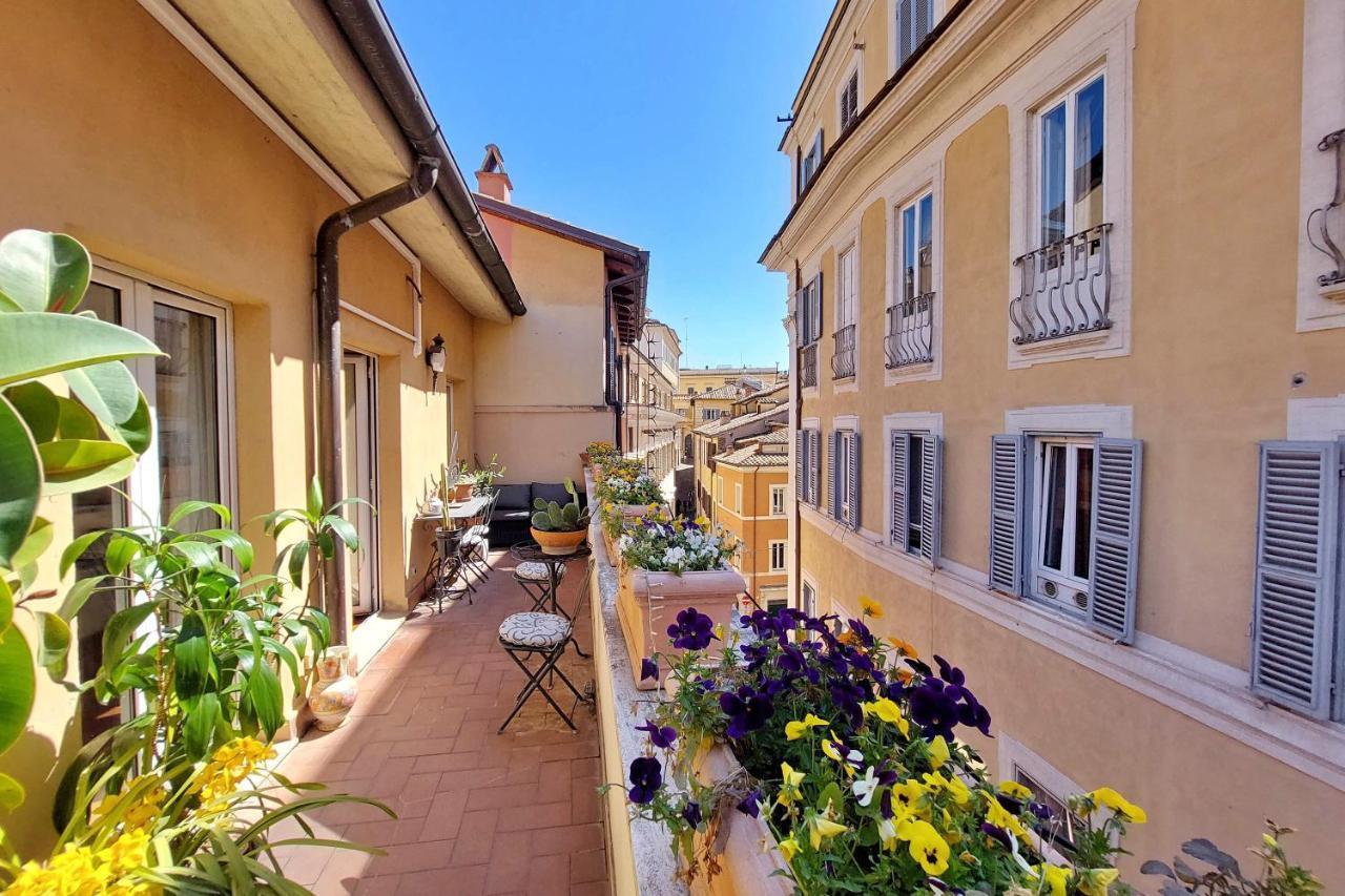 4Bnb - Luxury Trevi Apartment W Terrace ローマ エクステリア 写真