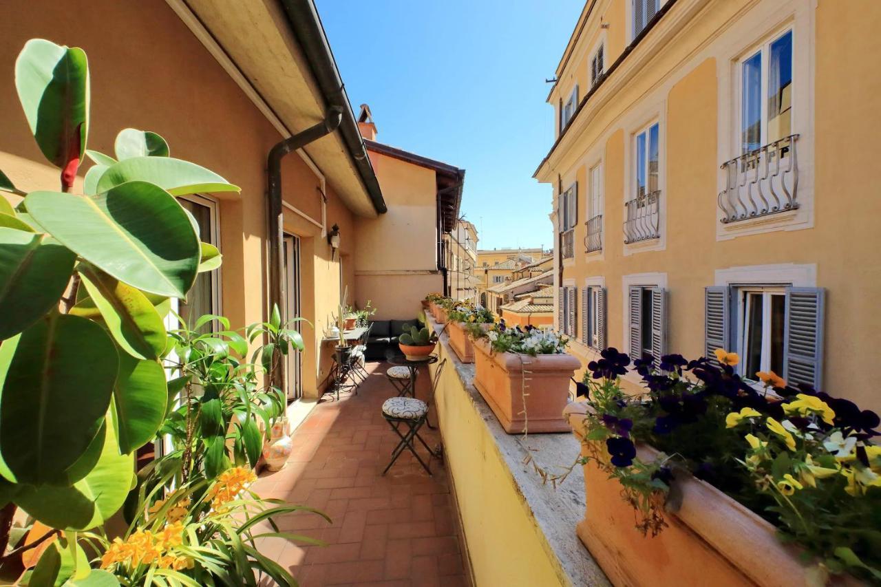 4Bnb - Luxury Trevi Apartment W Terrace ローマ エクステリア 写真