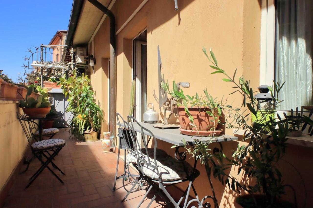 4Bnb - Luxury Trevi Apartment W Terrace ローマ エクステリア 写真