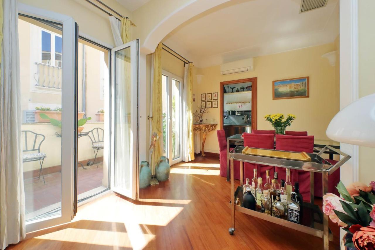 4Bnb - Luxury Trevi Apartment W Terrace ローマ エクステリア 写真