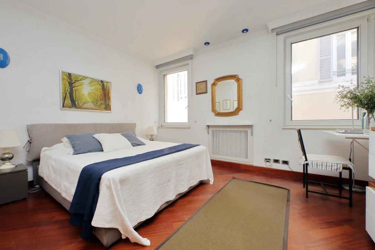 4Bnb - Luxury Trevi Apartment W Terrace ローマ エクステリア 写真