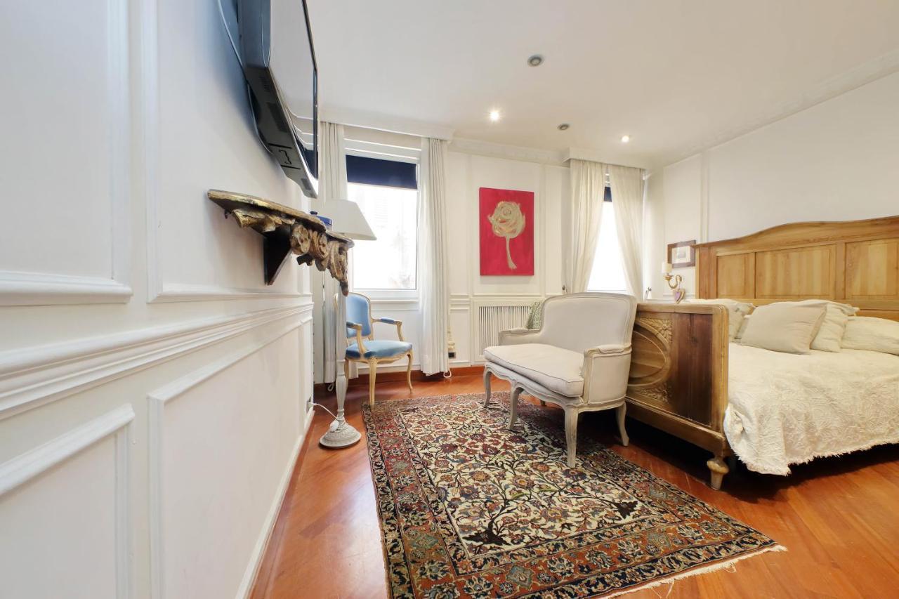 4Bnb - Luxury Trevi Apartment W Terrace ローマ エクステリア 写真