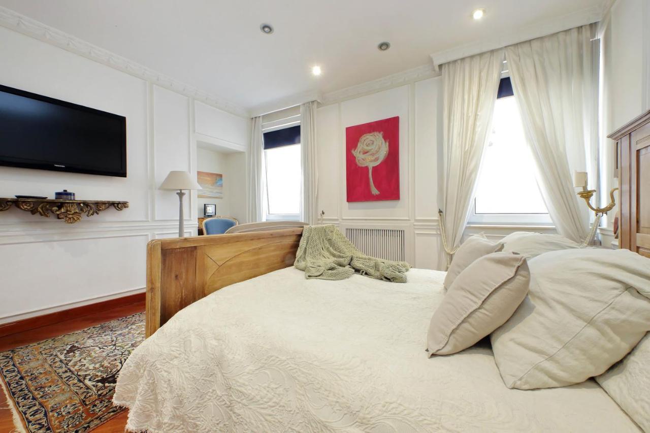 4Bnb - Luxury Trevi Apartment W Terrace ローマ エクステリア 写真